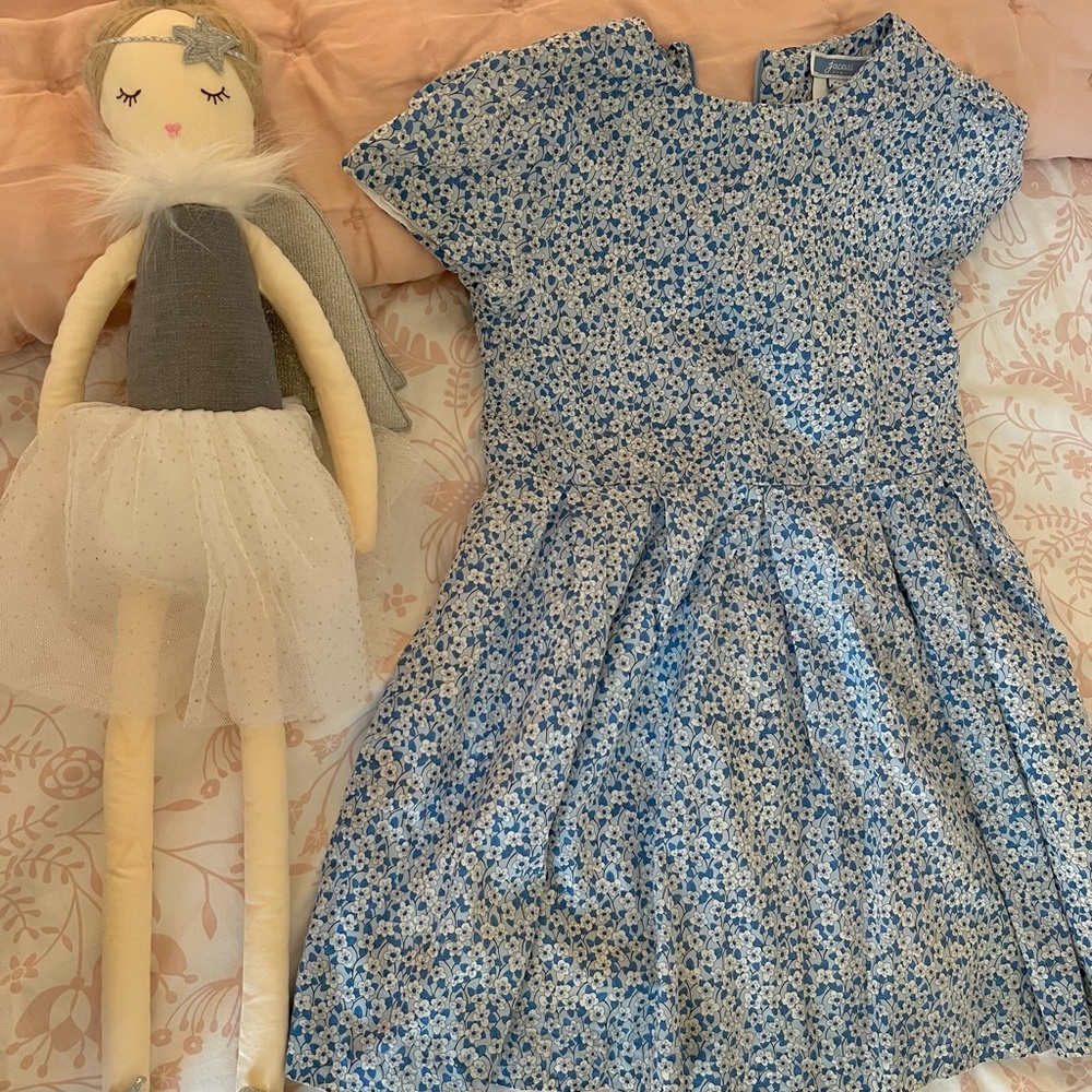 Beautiful dress with Liberty of London fabric.